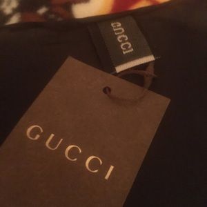 New scarf never worn